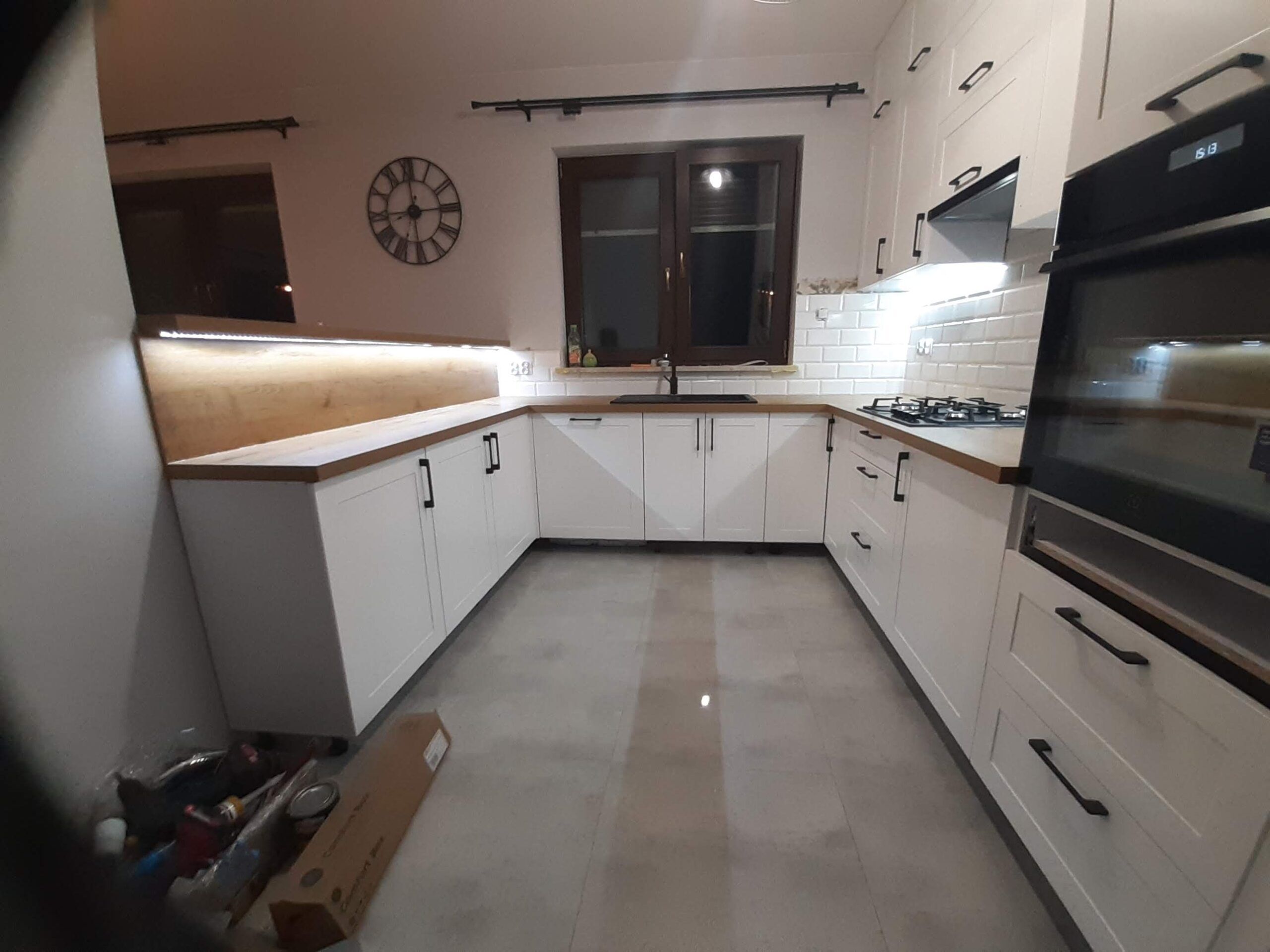 realizacje mebli na wymiar ARKEN SKLEP